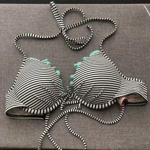 Victoria’s Secret Bikini Top